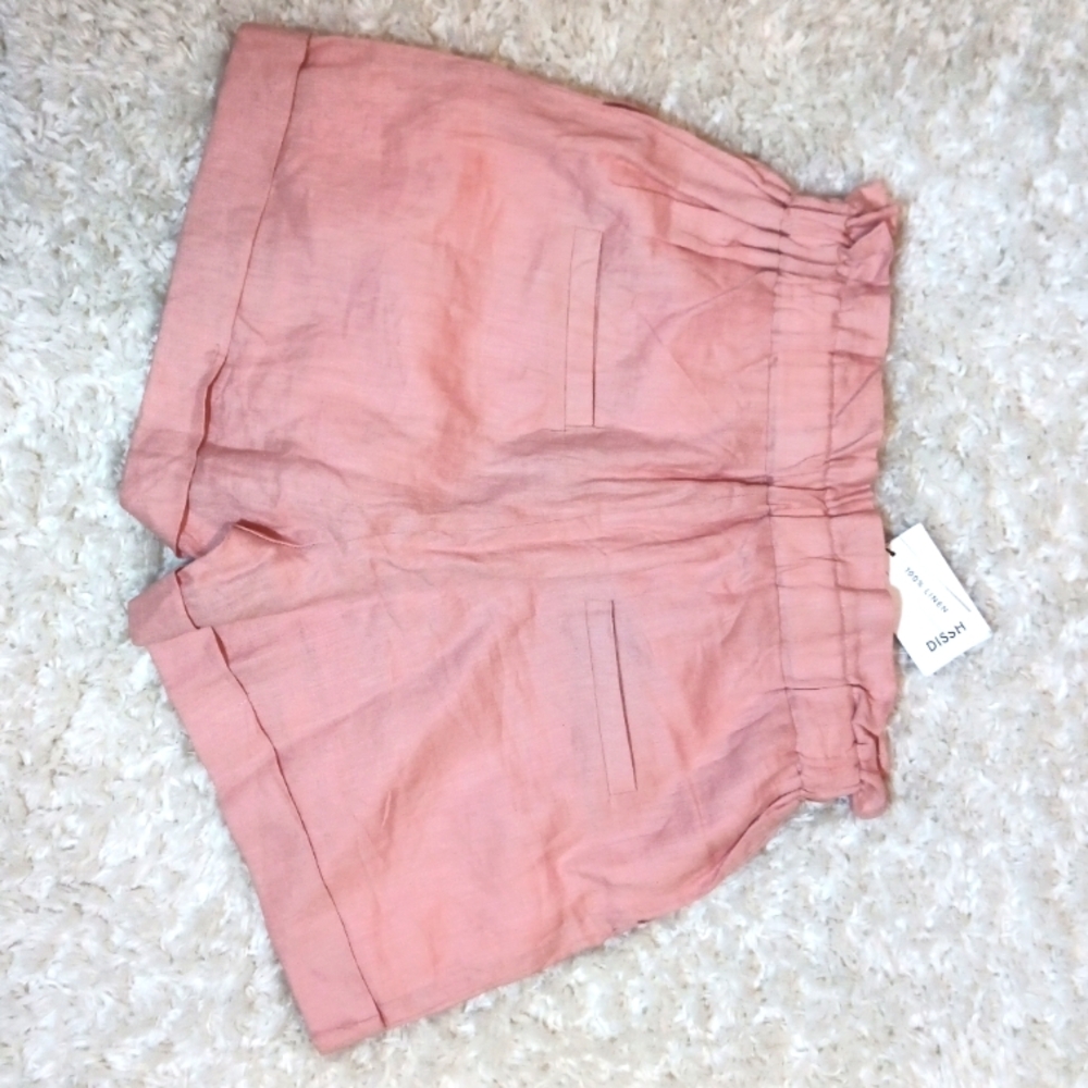 DISSH High-Waist Paperbag Shorts in Dusty Rose - Picture 3 of 8